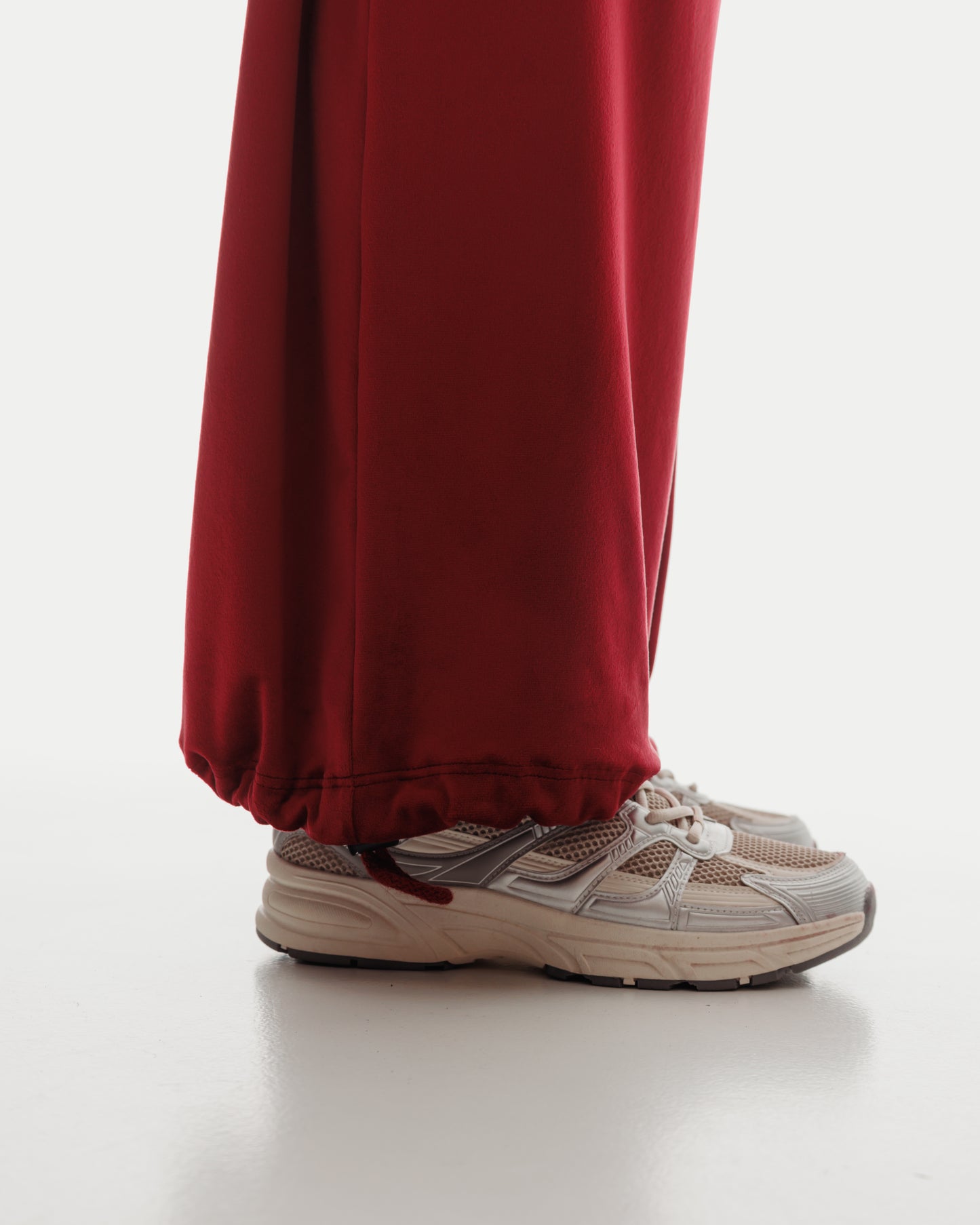VELOUR JOGGERS in Cherry Red